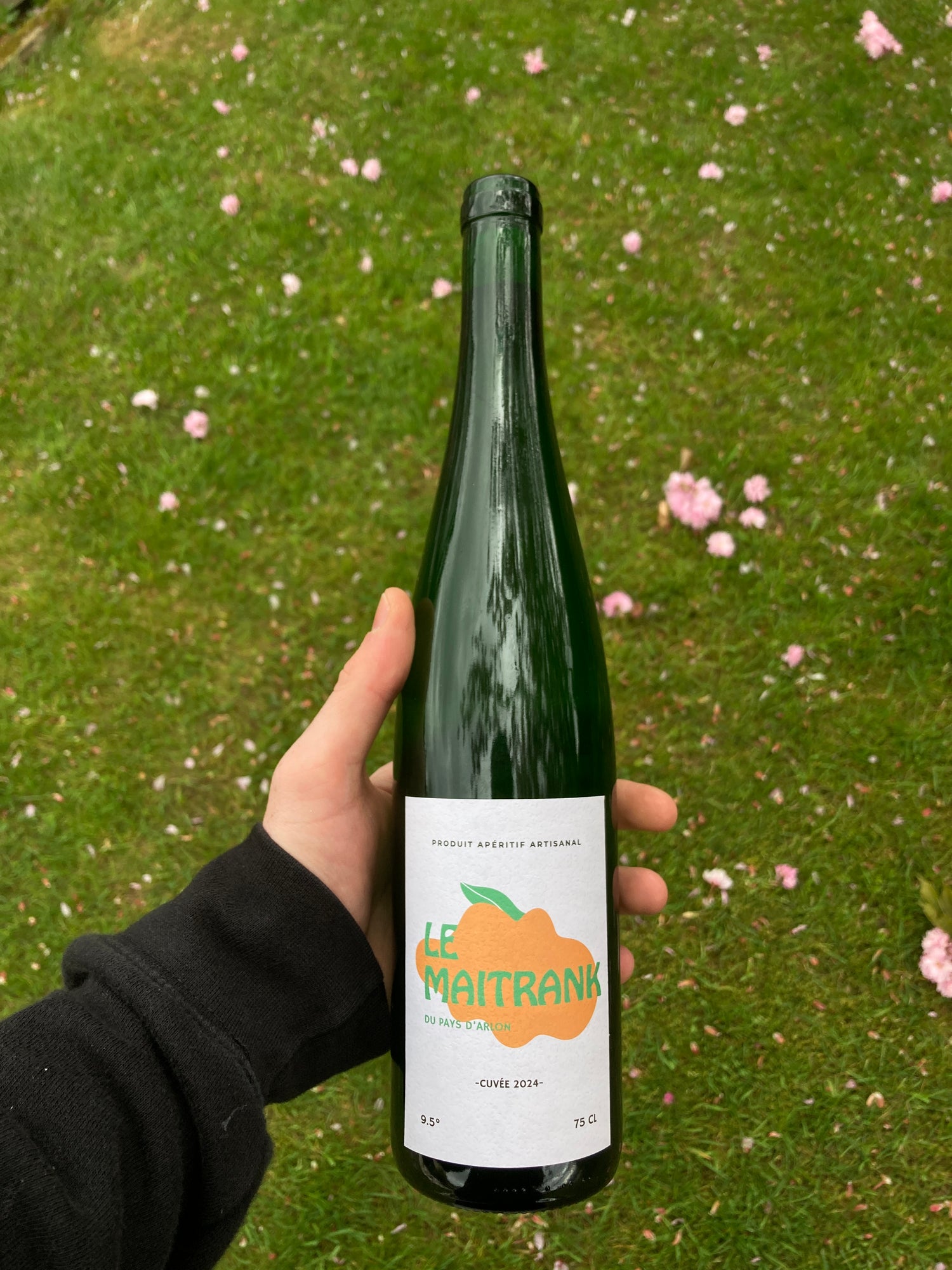 Bouteille de Maitrank artisanal